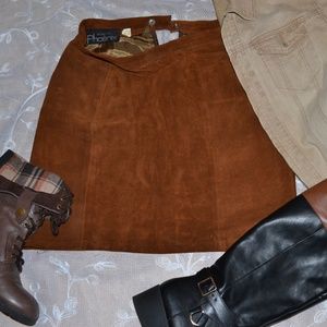 Brown suede skirt